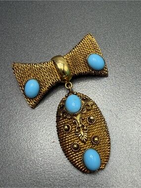 Vintage Revival Style brooch with Blue Cabochons #cz27